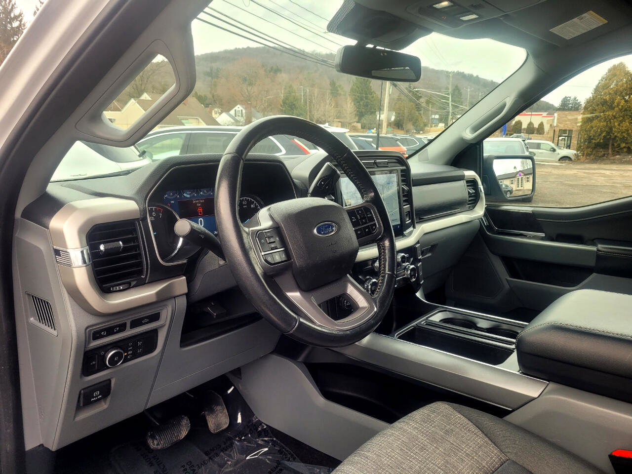 Used 2021 Ford F150 XLT w/ Equipment Group 302A High image 13