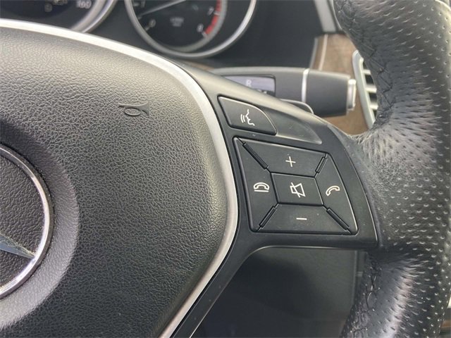 Used 2014 Mercedes-Benz E 350 4MATIC Sedan image 18