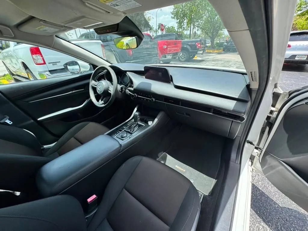 Used 2021 MAZDA MAZDA3 s FWD image 15