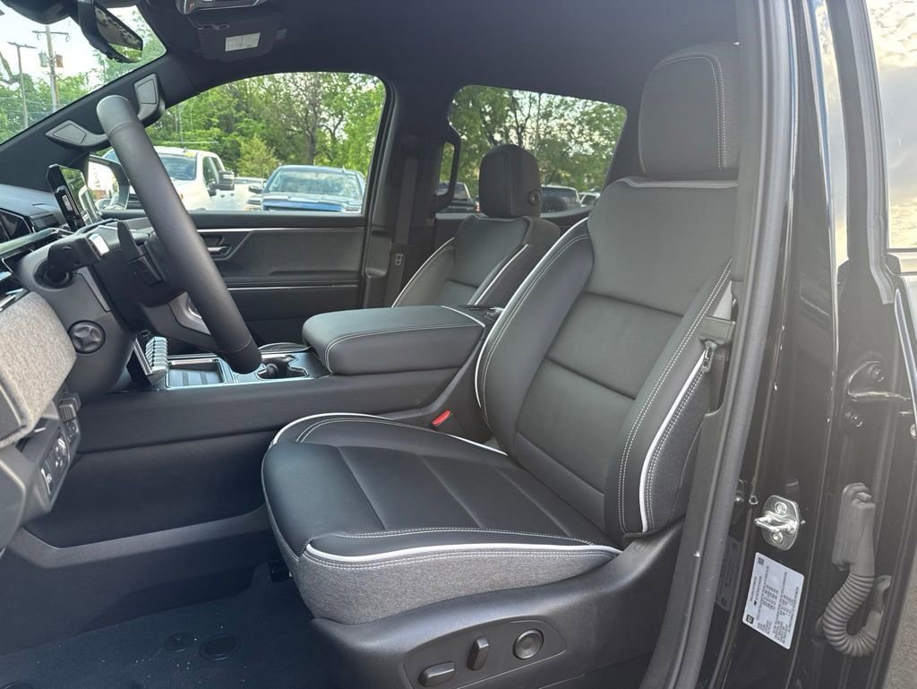 New 2026 GMC Sierra EV Elevation w/ Premium Package AWD/4WD image 9