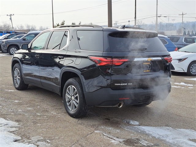 Used 2023 Chevrolet Traverse LT w/ LPO, Floor Liner Package image 3