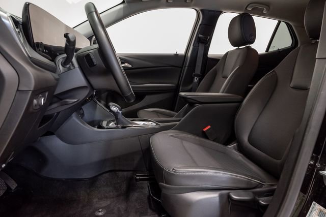 Used 2025 Buick Encore GX Preferred image 11