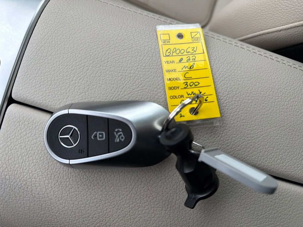 Certified 2022 Mercedes-Benz C 300 4MATIC Sedan image 13