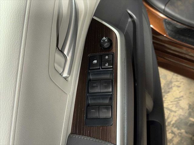 Certified 2023 Toyota Sienna XLE w/ XLE Plus Package image 24