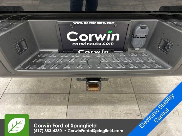 Used 2023 Nissan Titan PRO-4X w/ Pro-4x Convenience Package image 20