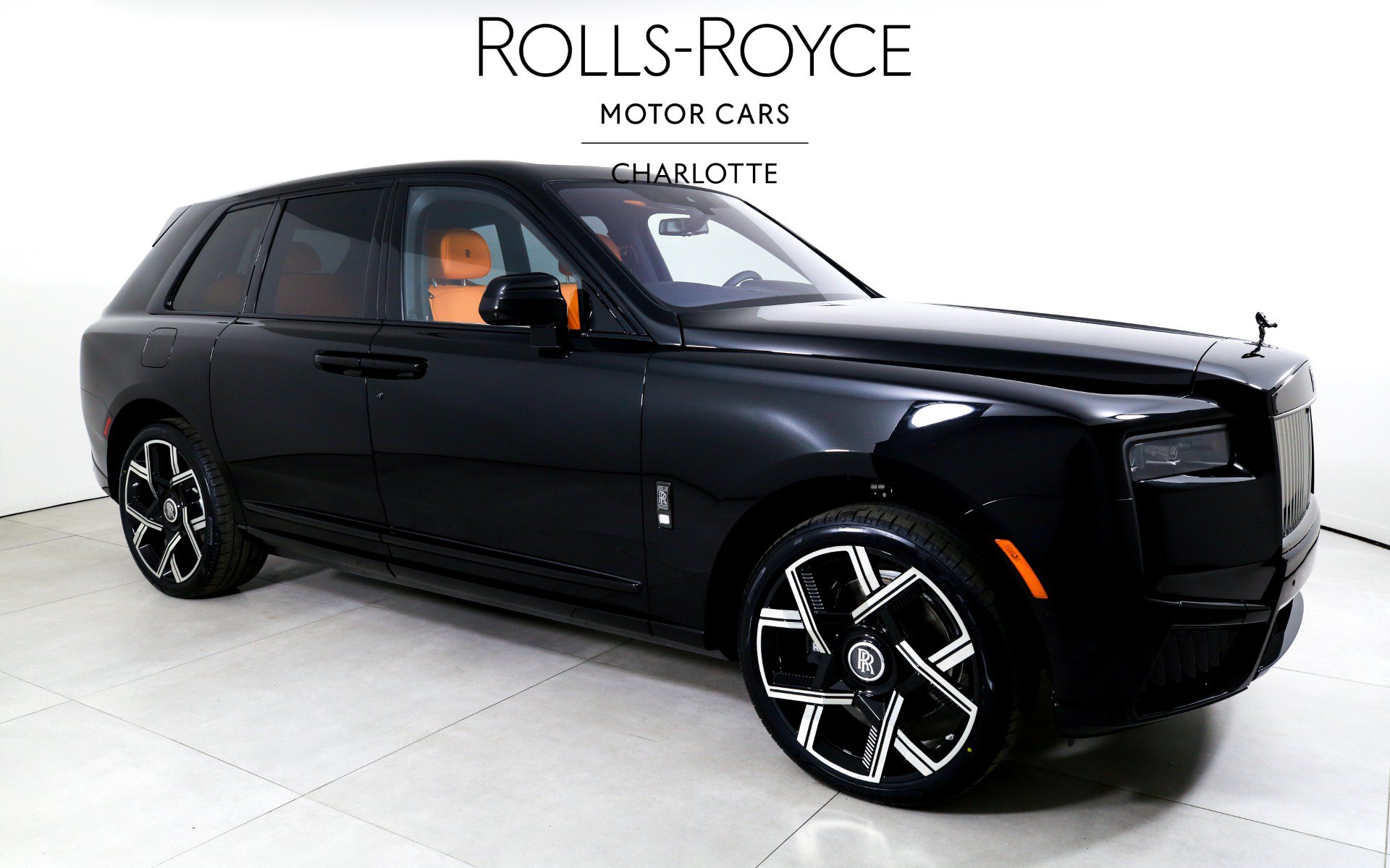 New 2026 Rolls-Royce Cullinan Black Badge AWD/4WD image 4