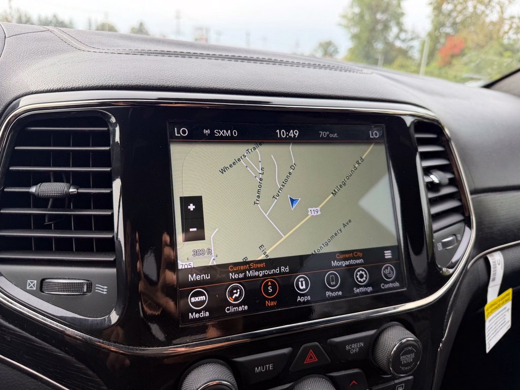 Used 2021 Jeep Grand Cherokee High Altitude AWD/4WD image 17