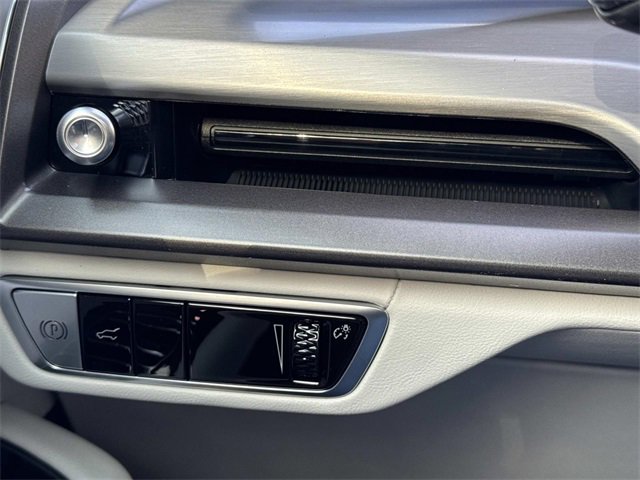 New 2026 Cadillac Vistiq Sport image 27