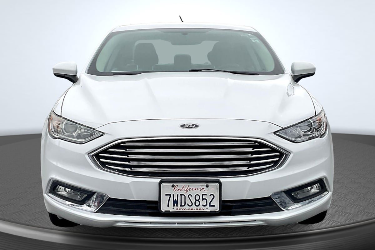 Used 2017 Ford Fusion S FWD image 3