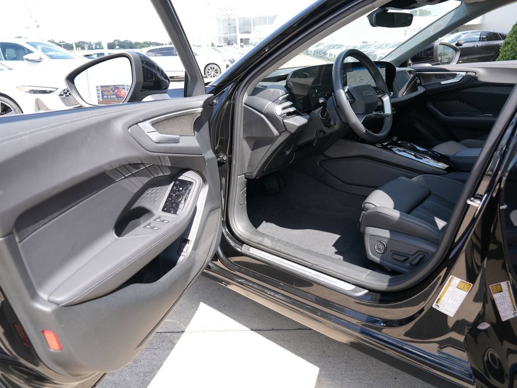 Used 2025 Audi A5 2.0T Premium w/ 19" Wheel Package AWD/4WD image 19