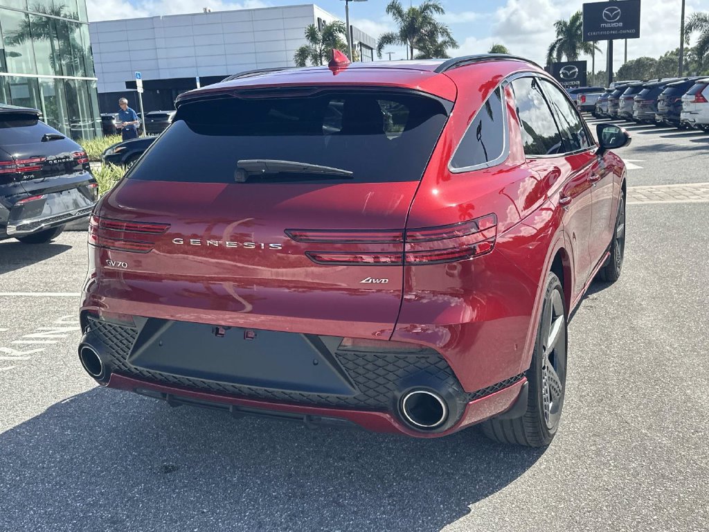 Certified 2023 Genesis GV70 2.5T w/ Sport Prestige Package AWD/4WD image 7
