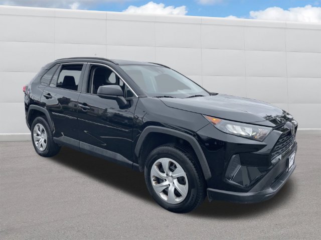 Used 2021 Toyota RAV4 LE AWD/4WD image 12