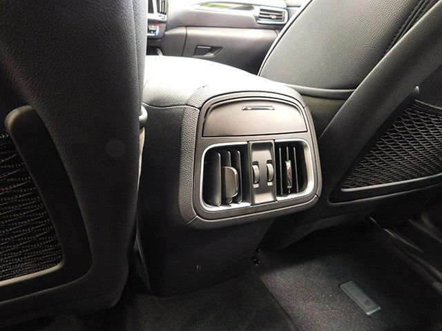 Used 2023 Maserati Levante Modena image 13