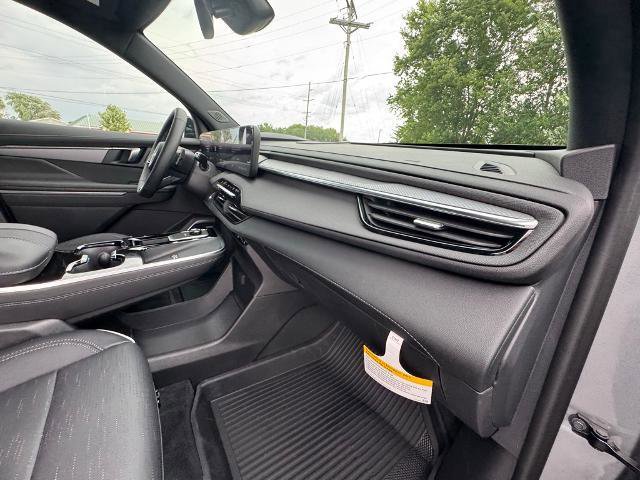 New 2025 Buick Enclave Sport Touring w/ Power Package image 24