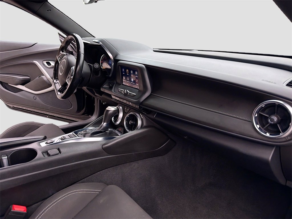 Used 2023 Chevrolet Camaro LT image 29