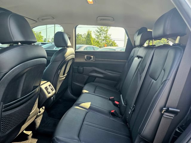 Used 2022 Kia Sorento S AWD/4WD image 24
