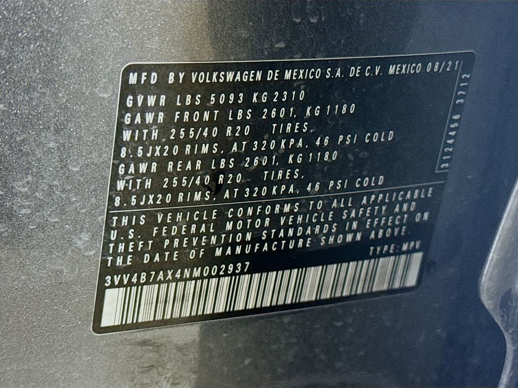 Used 2022 Volkswagen Tiguan SEL R-Line image 41