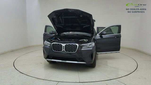 Used 2025 BMW X4 xDrive30i AWD/4WD image 78