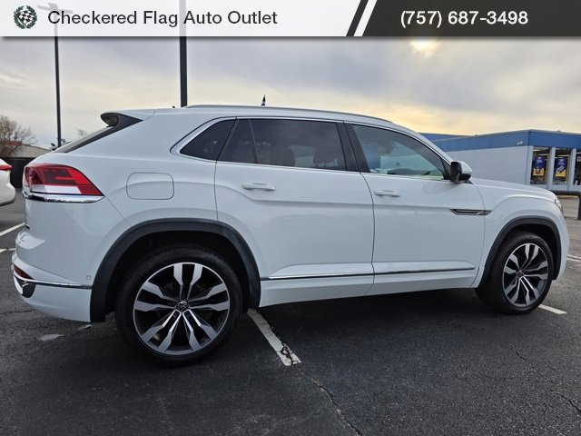 Used 2021 Volkswagen Atlas Cross Sport SEL Premium image 8