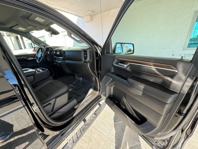Used 2023 Chevrolet Silverado 1500 LT image 15
