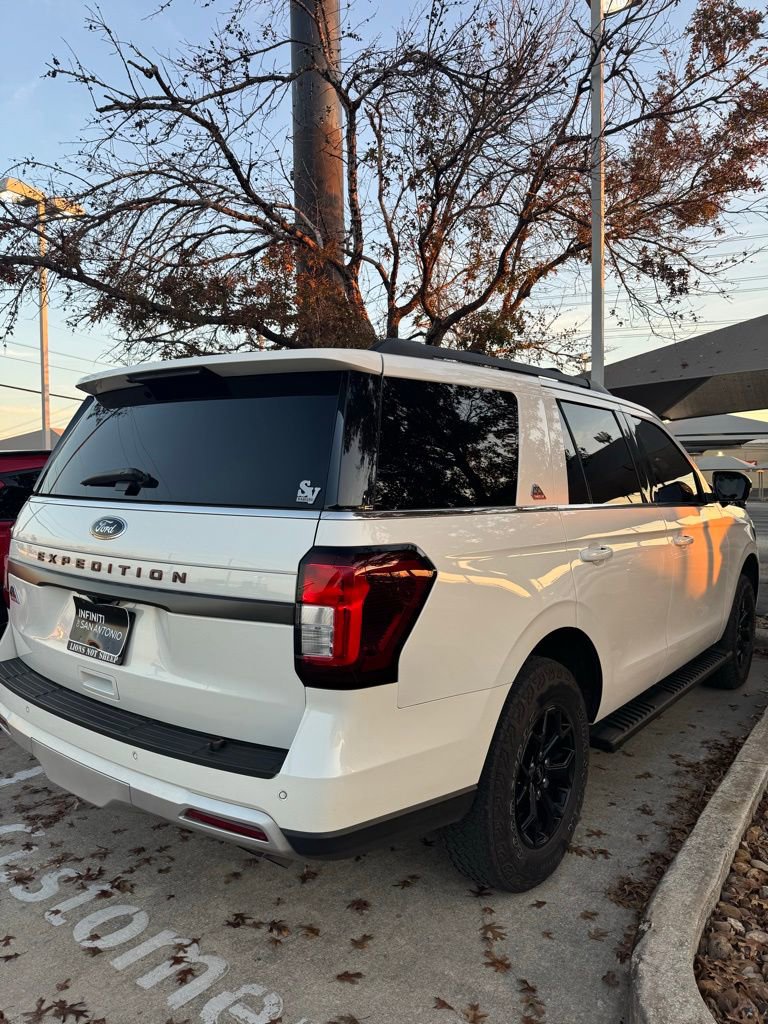 Used 2023 Ford Expedition Timberline image 6