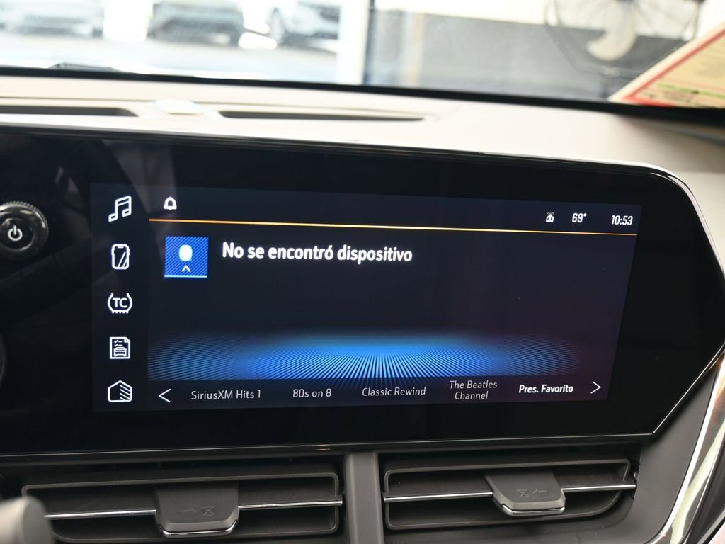 Used 2024 Chevrolet Trax RS w/ Sunroof Package image 19