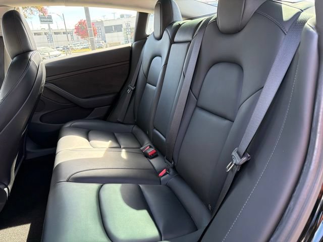 Used 2022 Tesla Model 3 Long Range AWD/4WD image 15