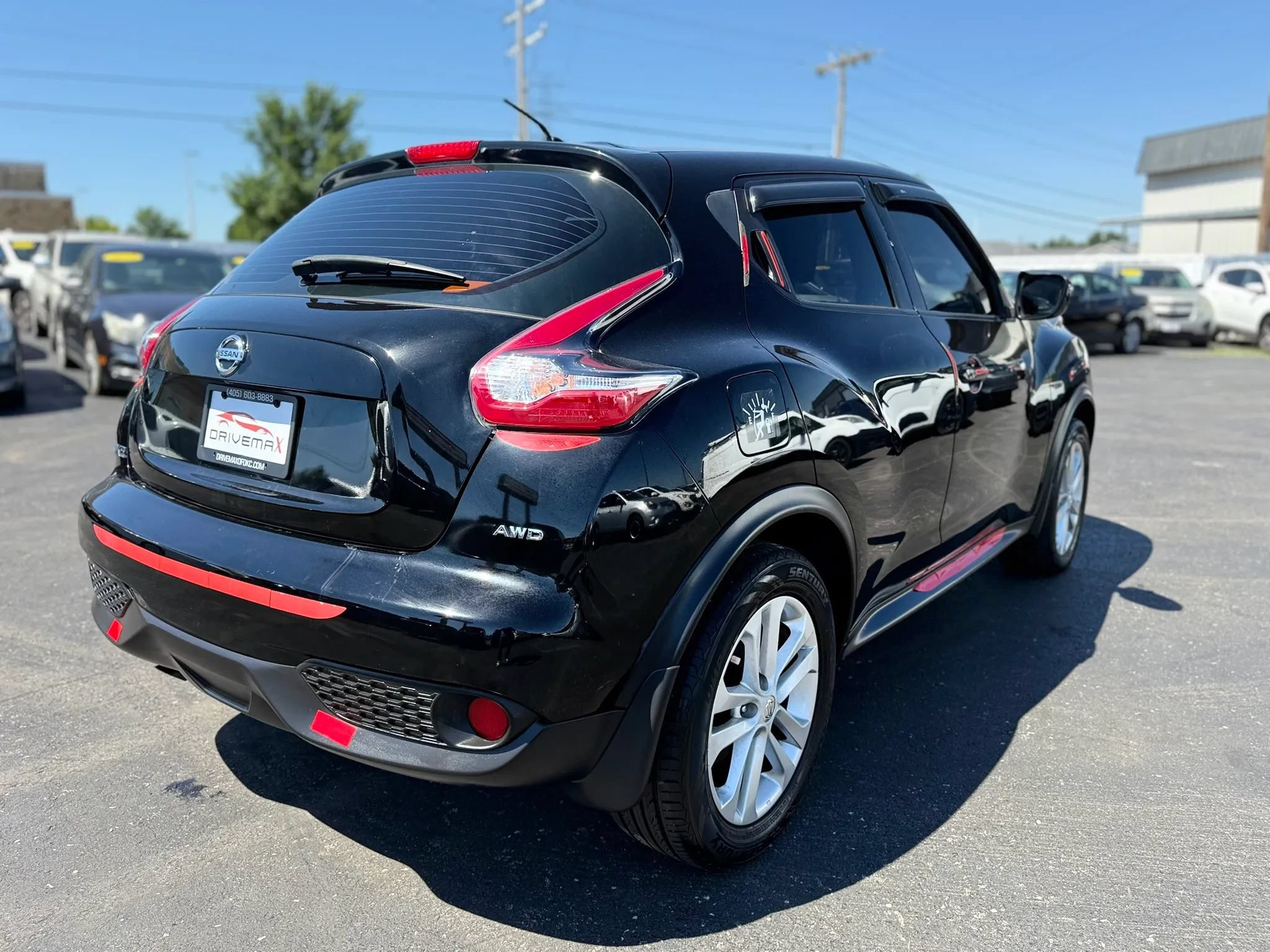 Used 2016 Nissan Juke S AWD/4WD image 4