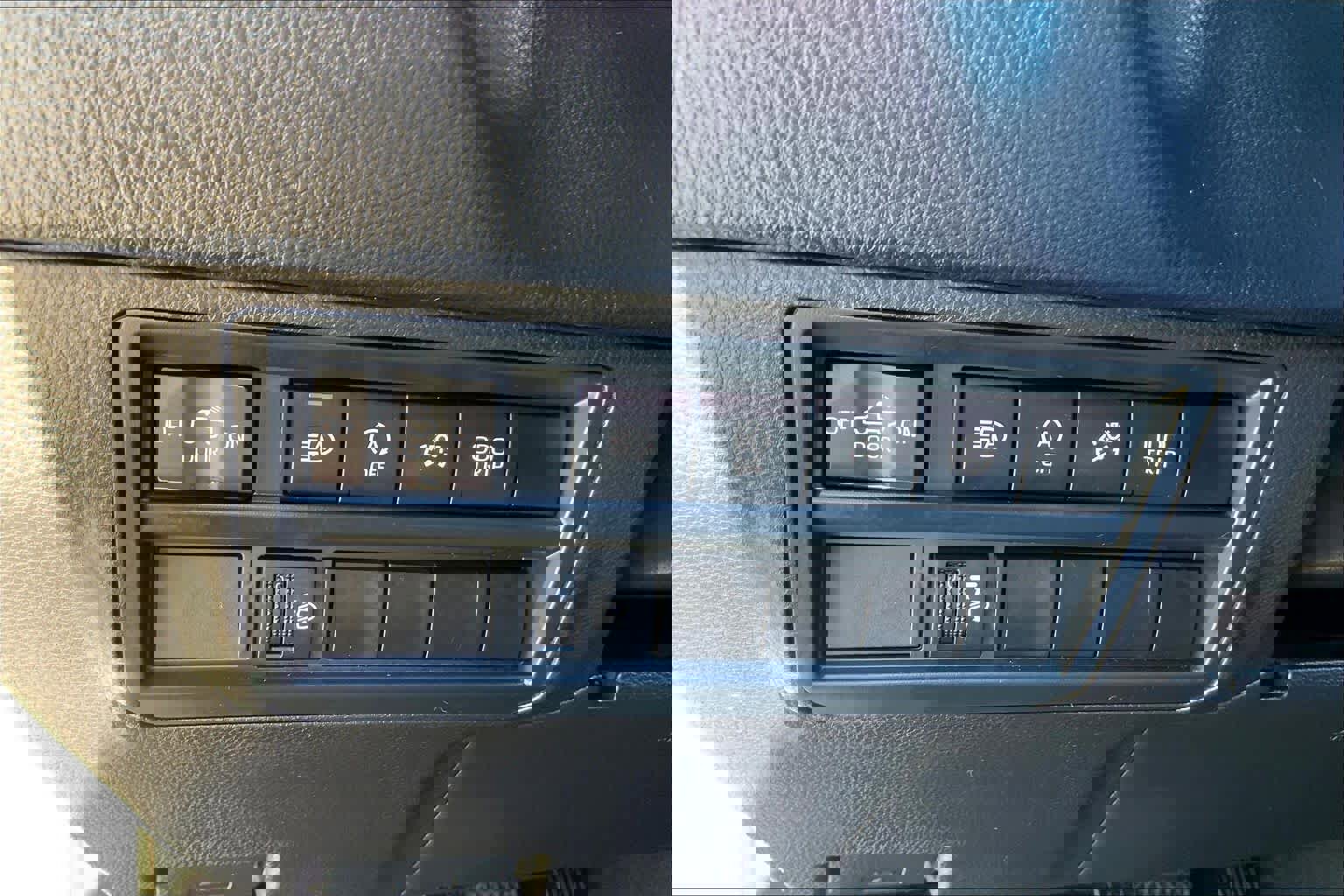 Used 2026 Toyota Tundra SR image 32