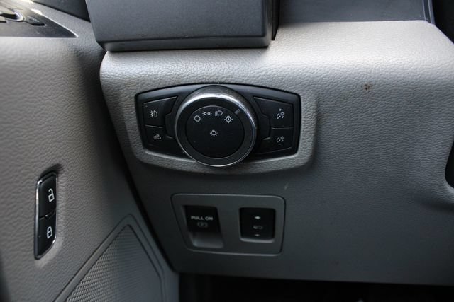 Used 2020 Ford F150 XLT w/ Equipment Group 302A Luxury AWD/4WD image 7