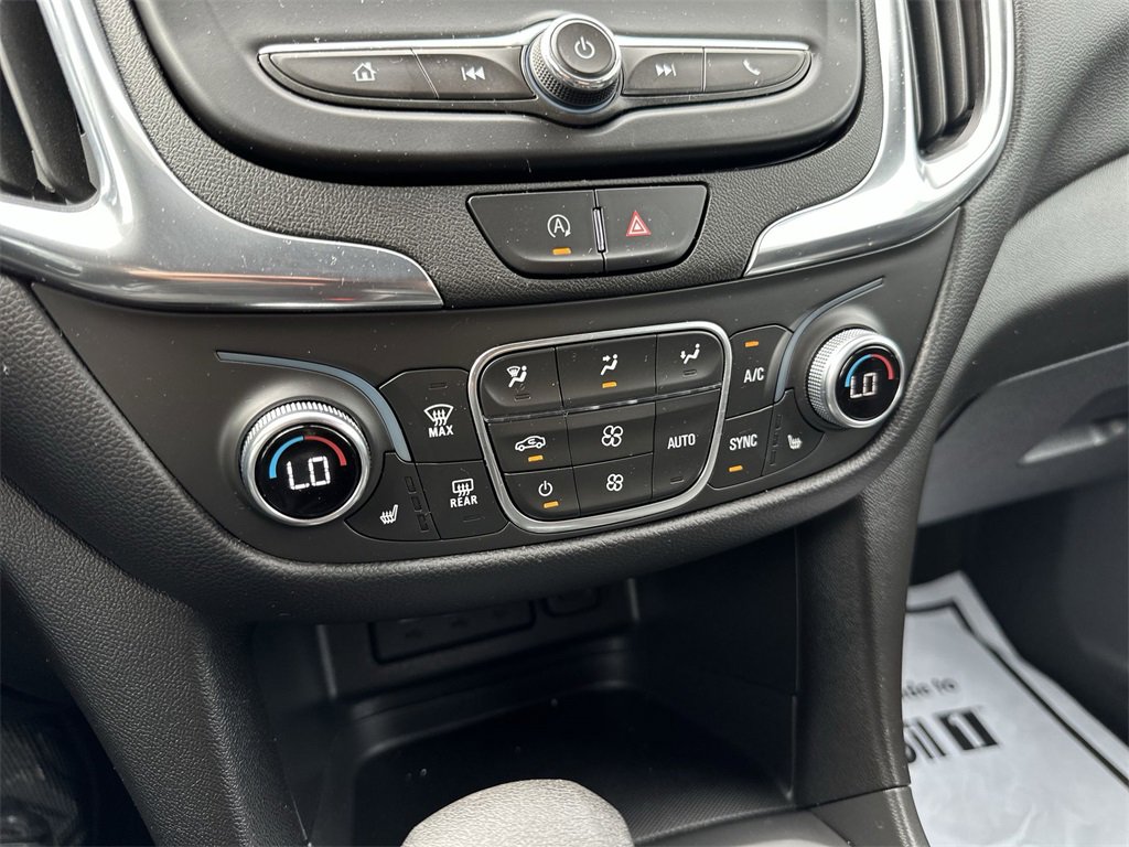 Used 2023 Chevrolet Equinox LT image 18