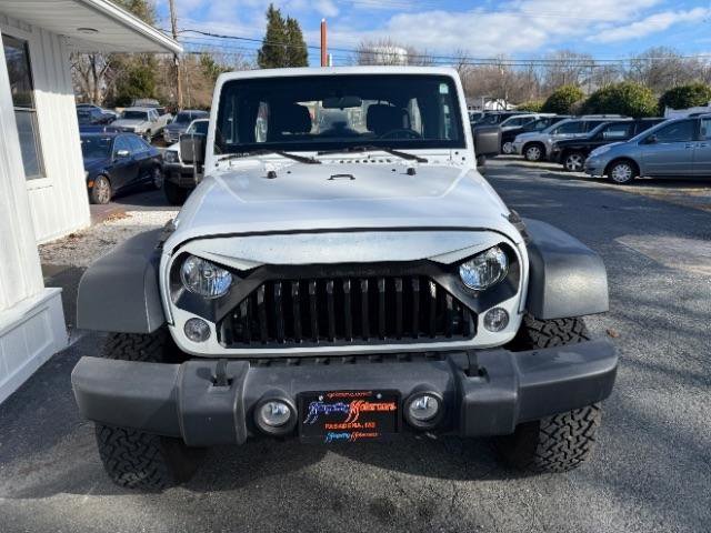 Used 2018 Jeep Wrangler Unlimited Sport w/ Connectivity Group image 14