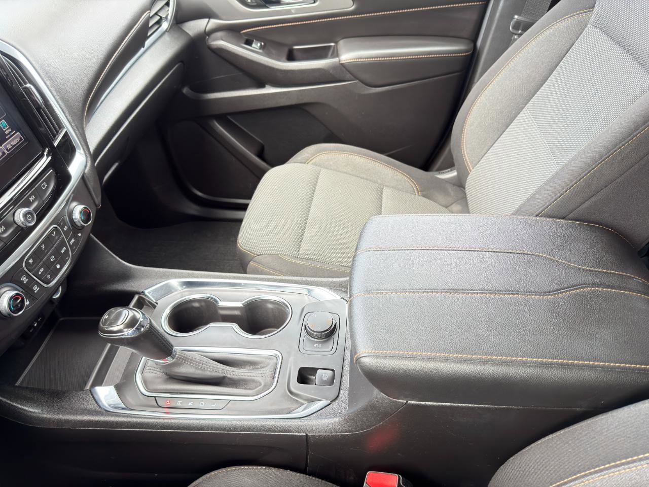 Used 2019 Chevrolet Traverse LT w/ LPO, Floor Liner Package AWD/4WD image 66