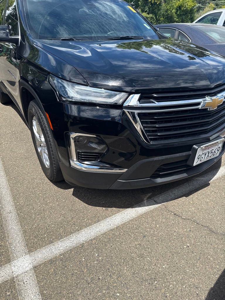 Used 2023 Chevrolet Traverse LS FWD image 3