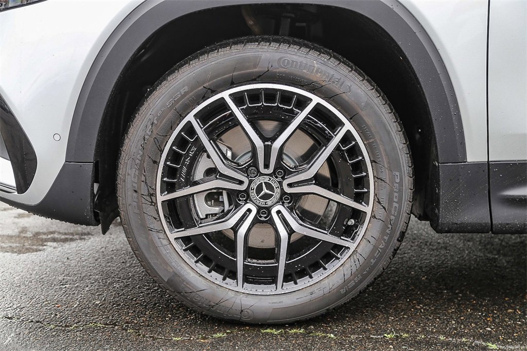 Used 2023 Mercedes-Benz EQB 350 4MATIC SUV image 11