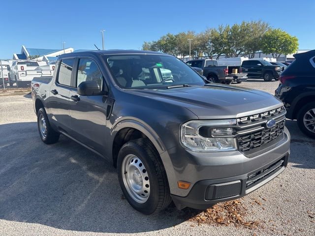 Used 2023 Ford Maverick XL image 3