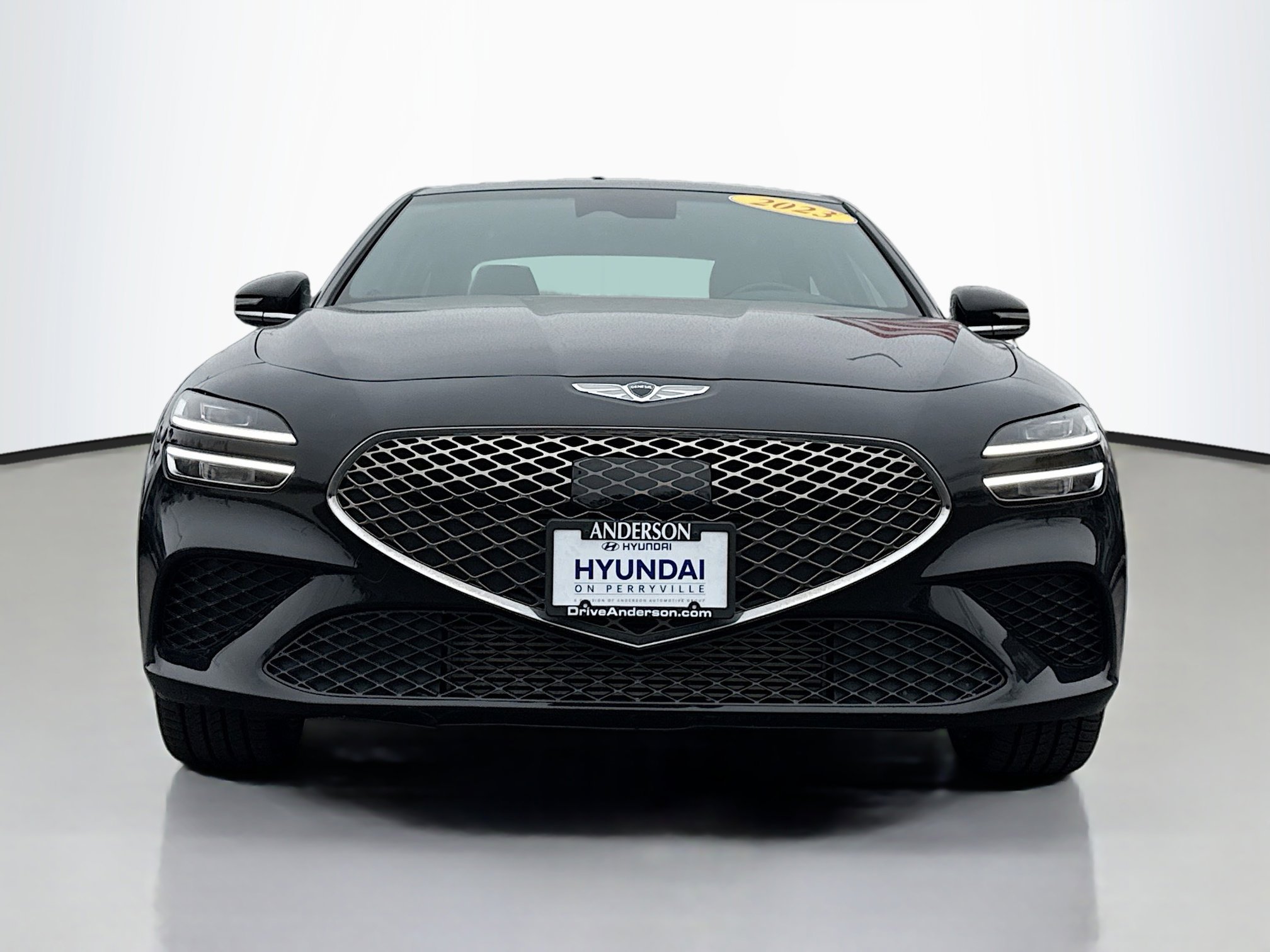 Used 2023 Genesis G70 2.0T image 16