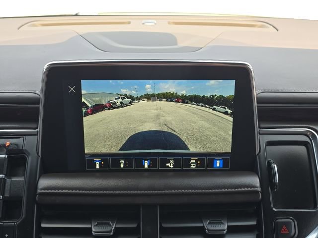 Used 2023 Chevrolet Tahoe Z71 w/ Luxury Package AWD/4WD image 37