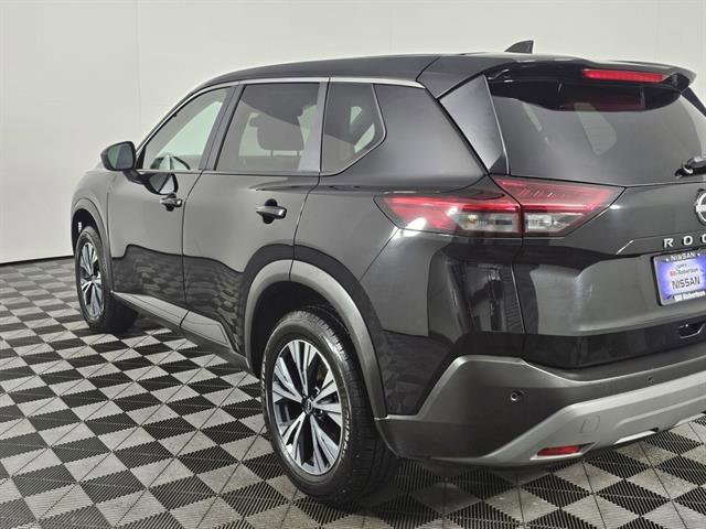 Used 2023 Nissan Rogue SV image 6