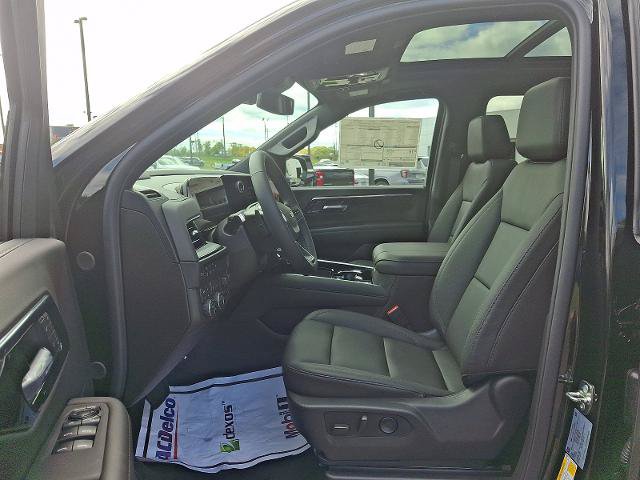 New 2027 Chevrolet Suburban LT w/ Comfort Package AWD/4WD image 8