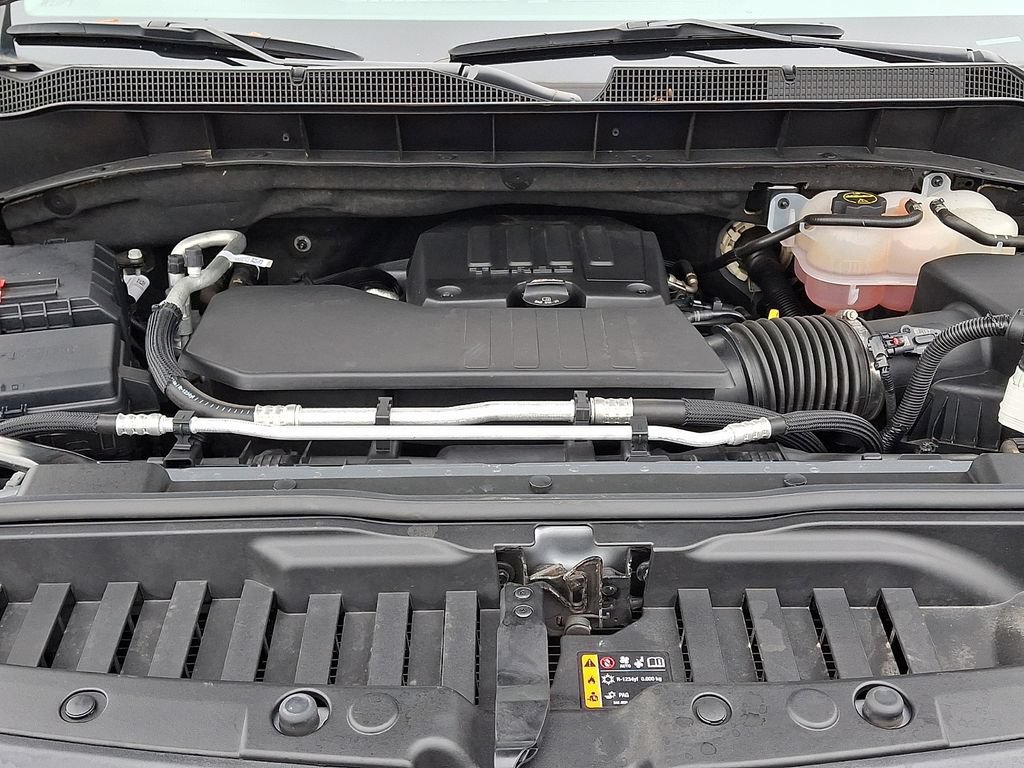 Used 2024 Chevrolet Silverado 1500 LT AWD/4WD image 28