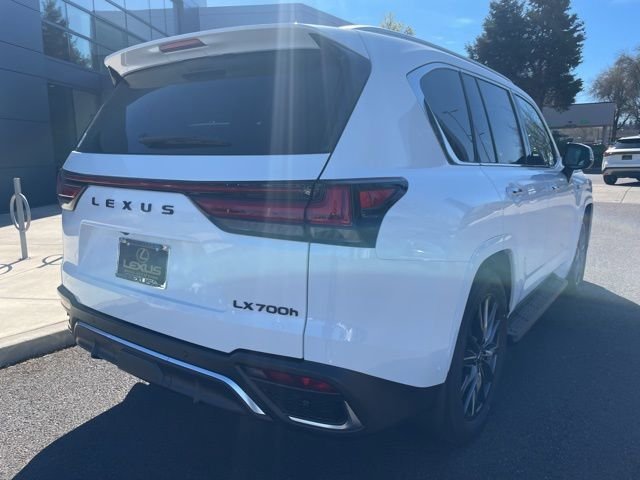 New 2026 Lexus LX 700h F Sport image 5