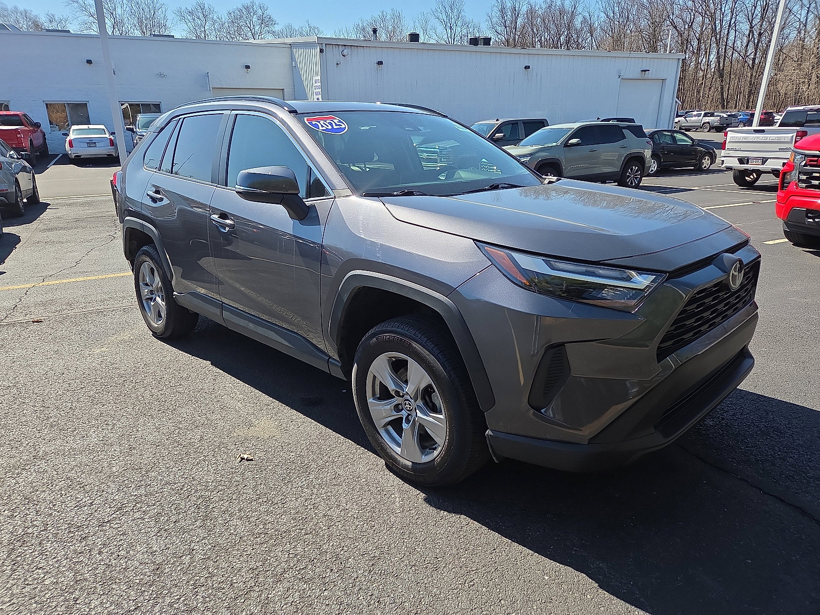 Used 2025 Toyota RAV4 XLE w/ Convenience Package image 1