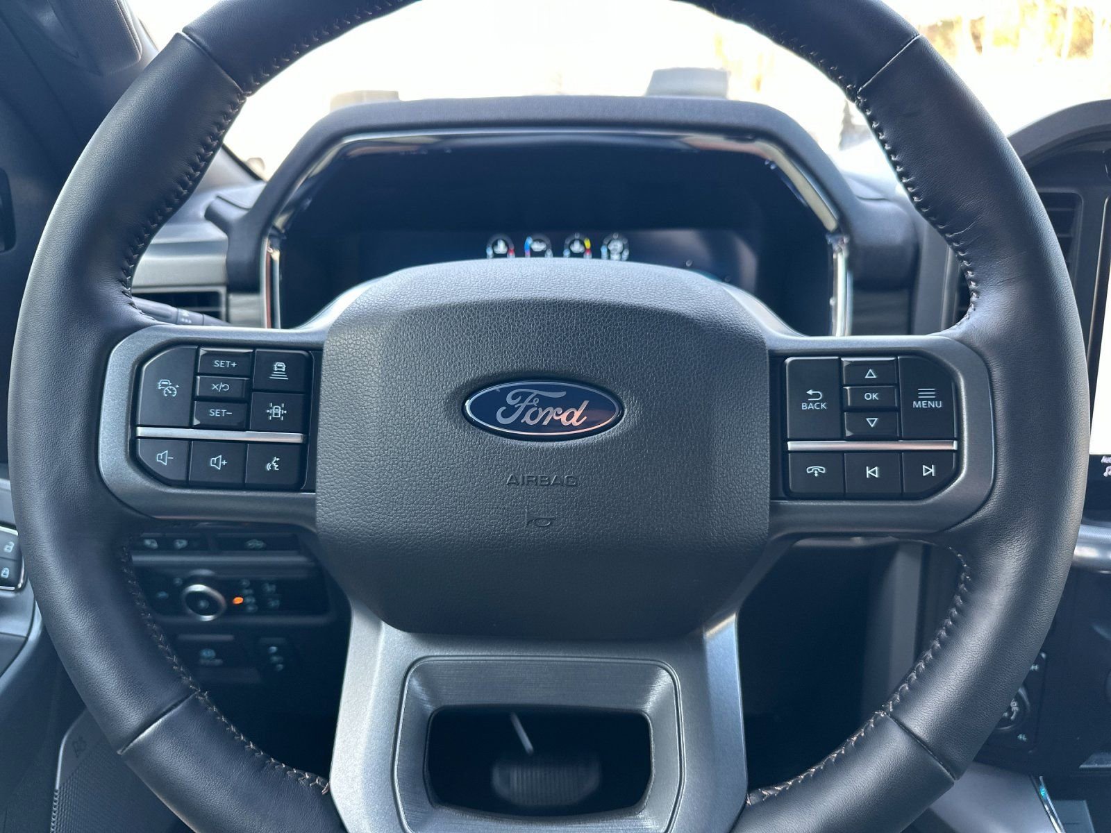 Used 2024 Ford F150 Lariat w/ Bed Utility Package AWD/4WD image 27