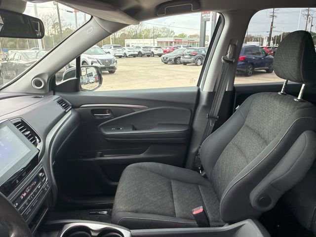 Used 2021 Honda Ridgeline Sport image 16