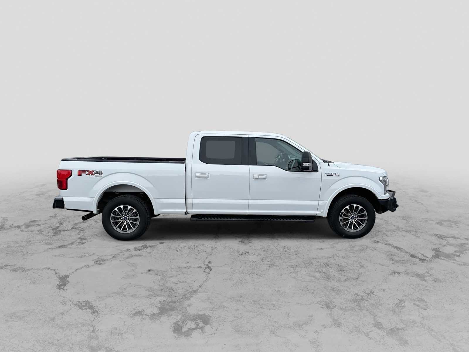 Used 2018 Ford F150 Lariat w/ Equipment Group 502A Luxury AWD/4WD image 9