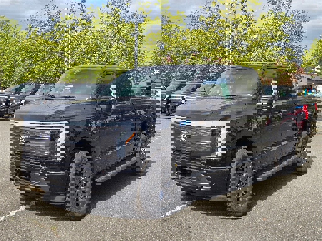 New 2025 Ford F150 Lightning Lariat
