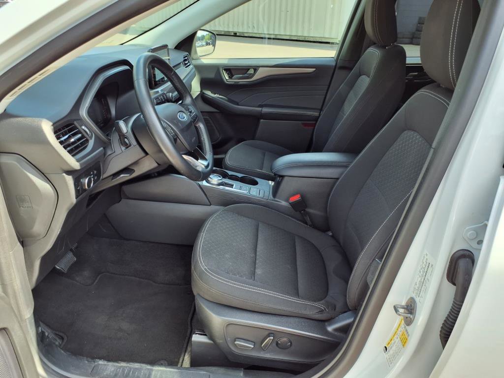 Used 2024 Ford Escape Active image 12