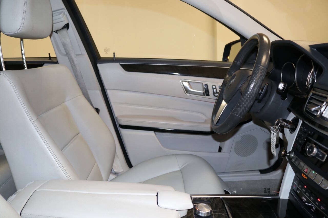 Used 2015 Mercedes-Benz E 350 Sedan image 88