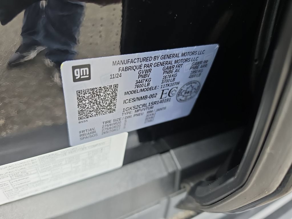 Certified 2025 GMC Yukon AT4 w/ AT4 Premium Plus Package AWD/4WD image 44